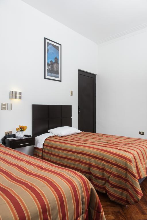 Hostal & Apartments El Triunfo Cuzco Kültér fotó
