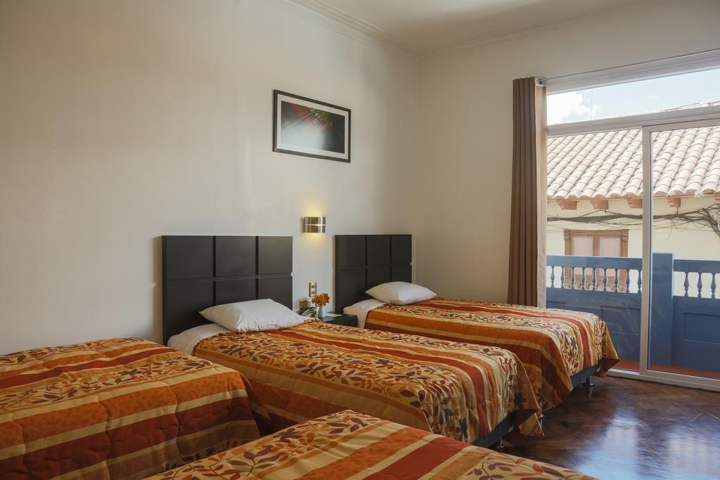 Hostal & Apartments El Triunfo Cuzco Kültér fotó