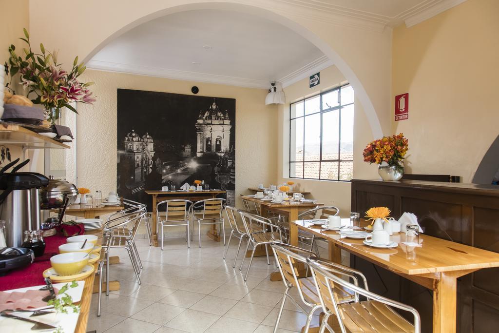 Hostal & Apartments El Triunfo Cuzco Kültér fotó